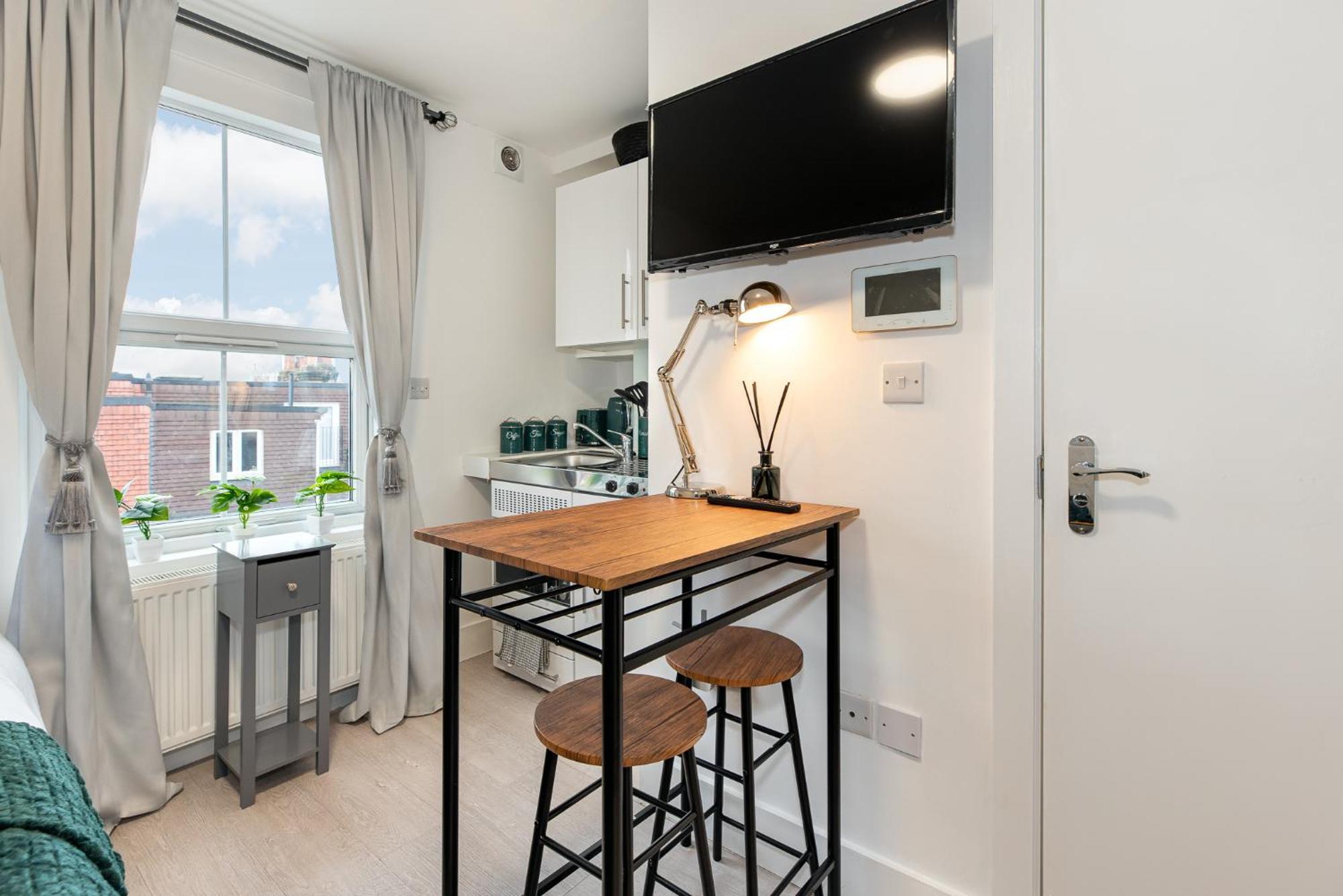 Small And Trendy Studio 3B London Ngoại thất bức ảnh