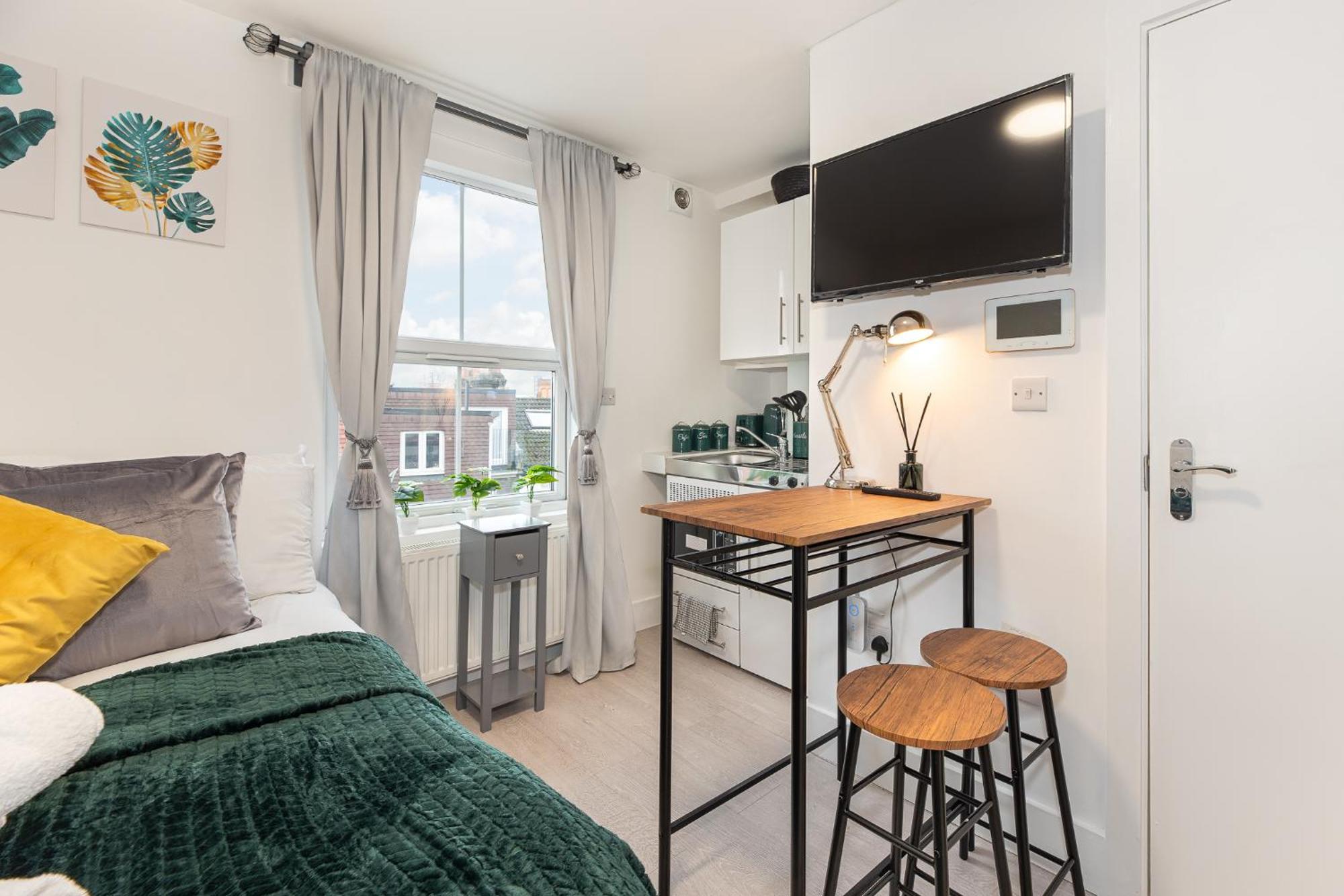 Small And Trendy Studio 3B London Ngoại thất bức ảnh