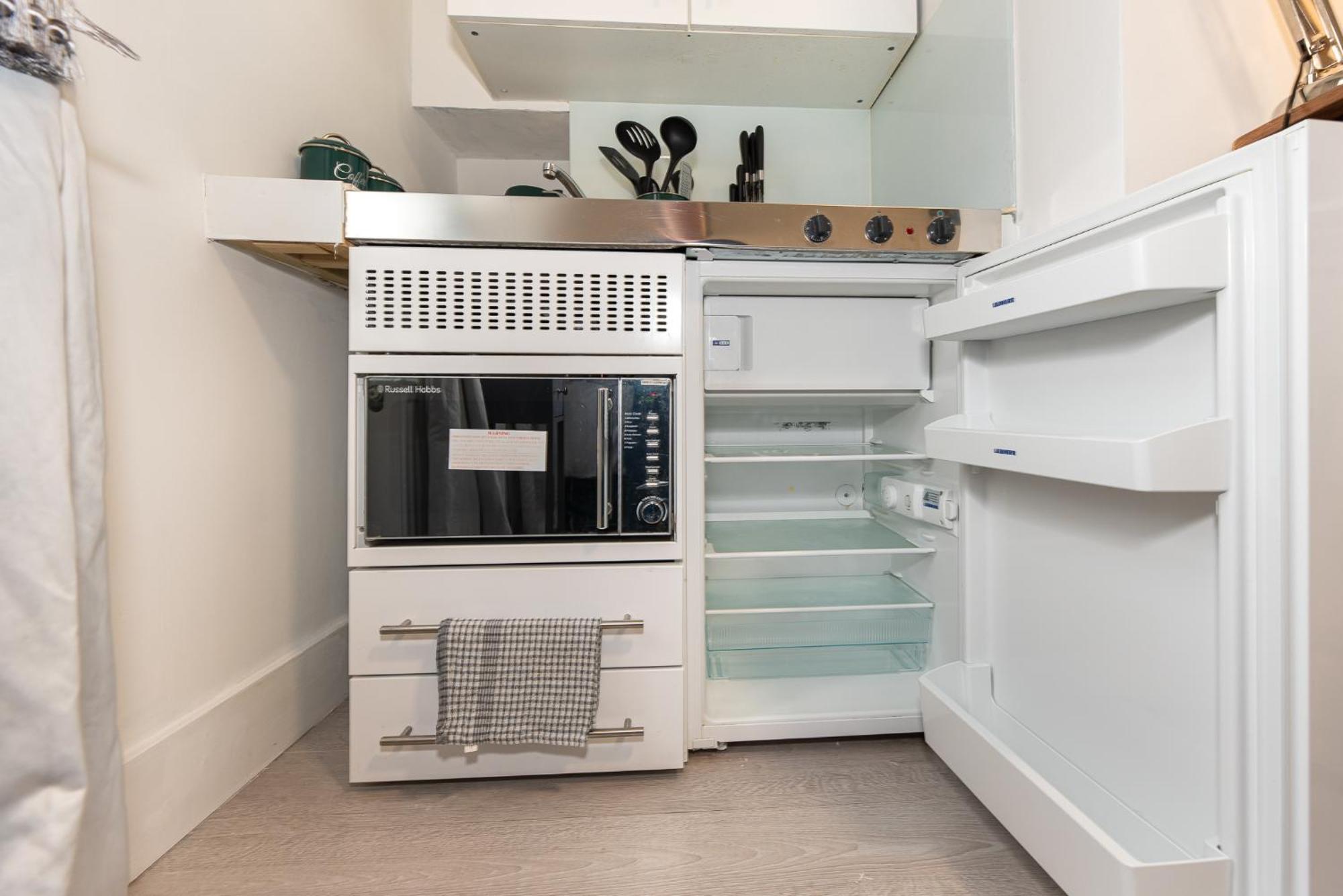 Small And Trendy Studio 3B London Ngoại thất bức ảnh