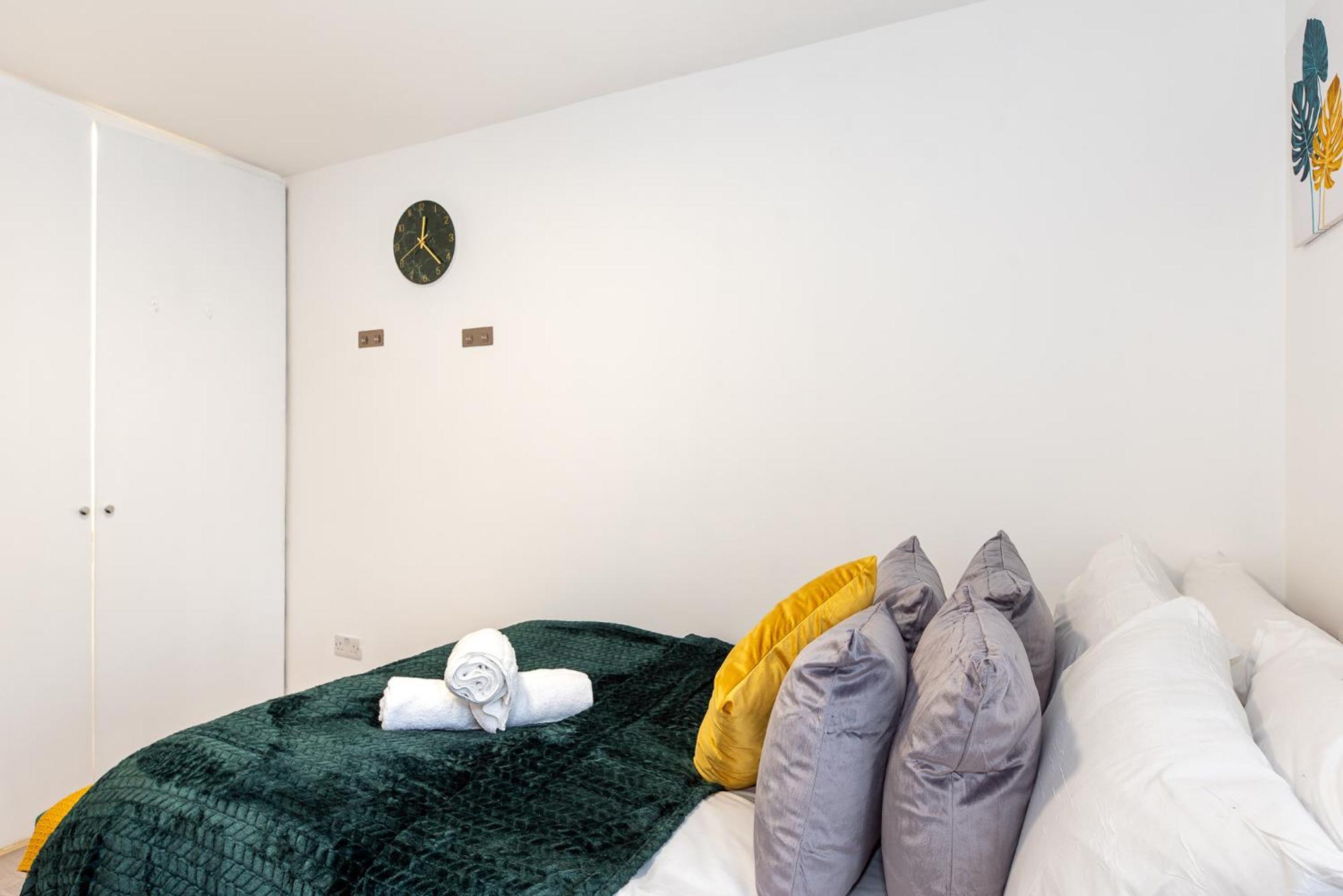 Small And Trendy Studio 3B London Ngoại thất bức ảnh