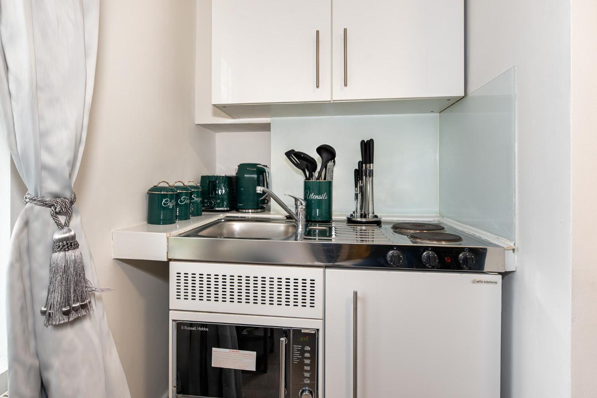 Small And Trendy Studio 3B London Ngoại thất bức ảnh